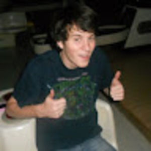 Meet your Posher, Aaron